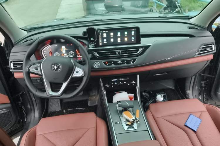 Used CHANGAN CS75 2024 Enjoy Edition 1.5T DCT Luxury Model
