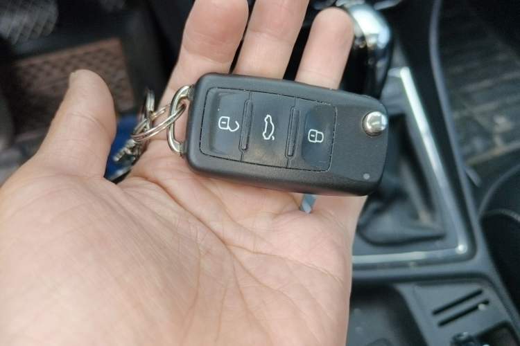 Used Volkswagen Lavida 2017 230TSI DSG Comfort Edition Vehicle Key