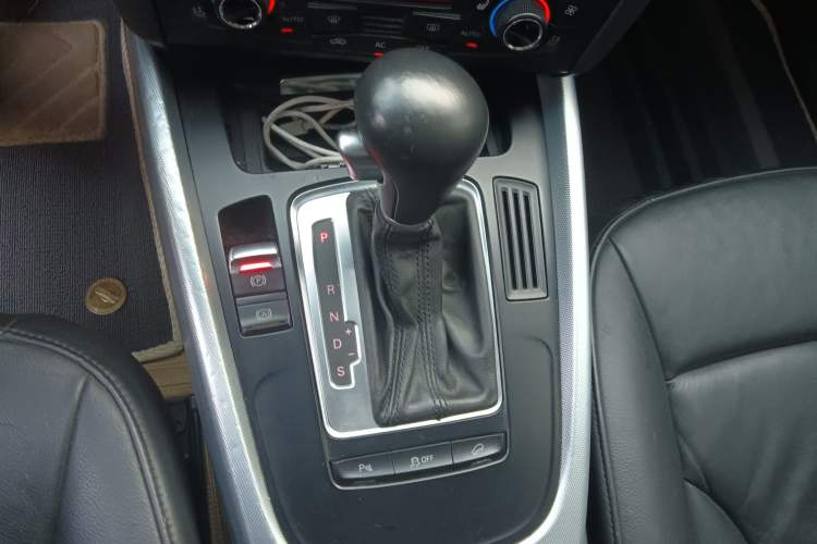 Used Audi Q5 2011 2.0TFSI Technology Model
