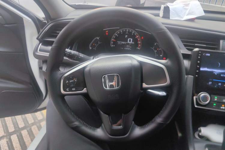 Used Honda Civic 2019 180TURBO CVT Shangyue Edition China VI Emission Standard Steering Wheel
