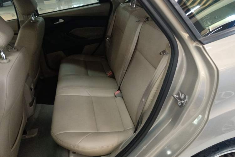 Used Ford Focus 2015 Sedan 1.6L Automatic Comfort Model