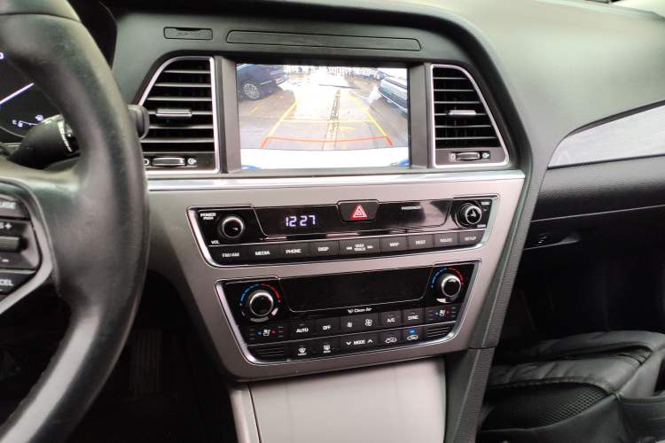 Used Hyundai Sonata 2015 2.4L LUX Ultimate Trim