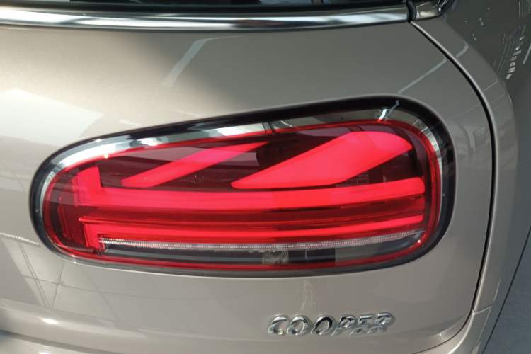Used MINI Clubman 2023 Refresh 1.5T COOPER Connoisseur Right Rear Taillight