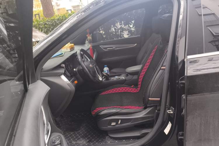 Used Cadillac XT6 2020 28T Seven-Seater Fashion Edition Left Front Seat