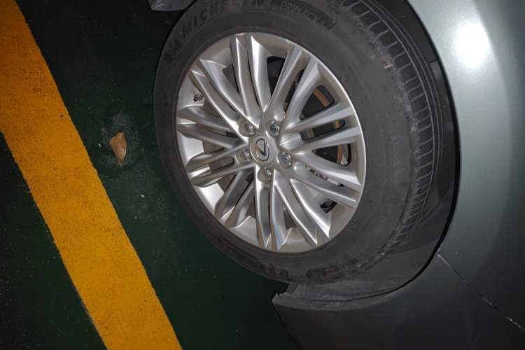 Used Lexus ES 2015 200 Elite Edition
