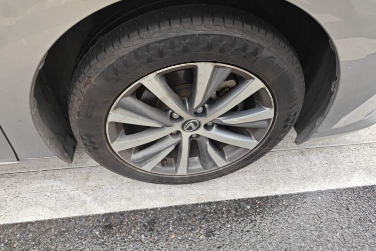 Used Lexus ES 2020 200 Excellence Edition