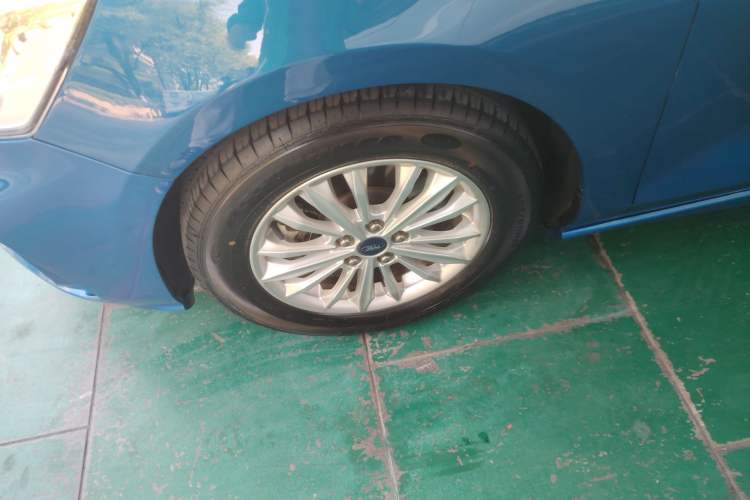 Used Ford Focus 2020 Sedan EcoBoost 180 Automatic Trend Edition