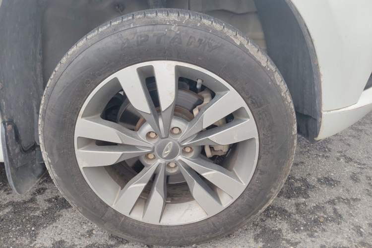 Used Chery Tiggo 3 2016 1.6L Manual ZhiShang Edition Right Front Wheel Hub