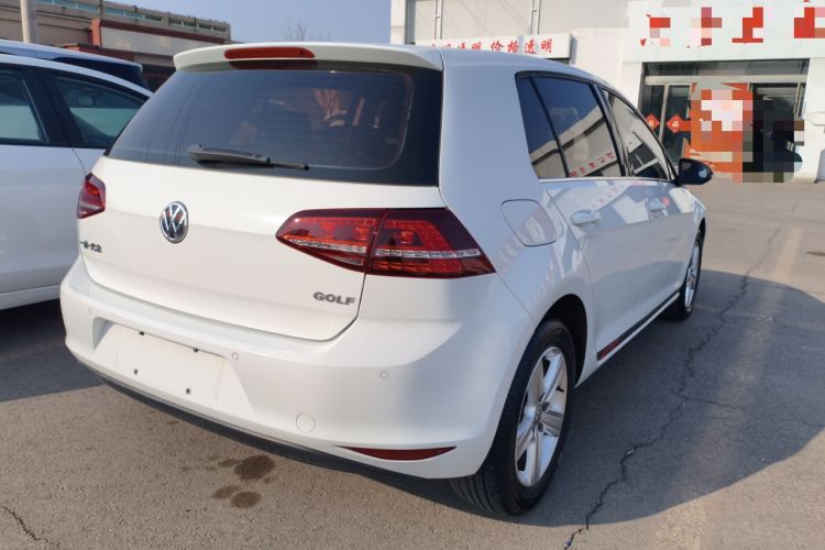 Used Volkswagen Golf 2017 1.6L Automatic Comfort Million-Vehicle Anniversary Edition