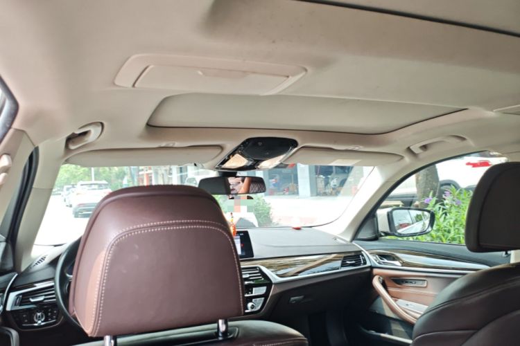 Used BMW 5 Series 2018 Facelifted 530Li Luxury Edition Premium Package Headliner