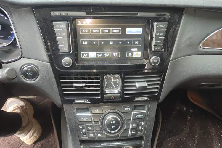 Used Hongqi H7 2015 2.0T Luxury Model