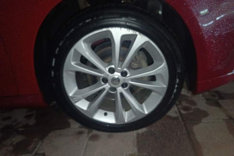 Used MG 6 2015 Hatchback 1.8T 90th Anniversary Track Champion Edition Automatic inkaNet Flagship Model
