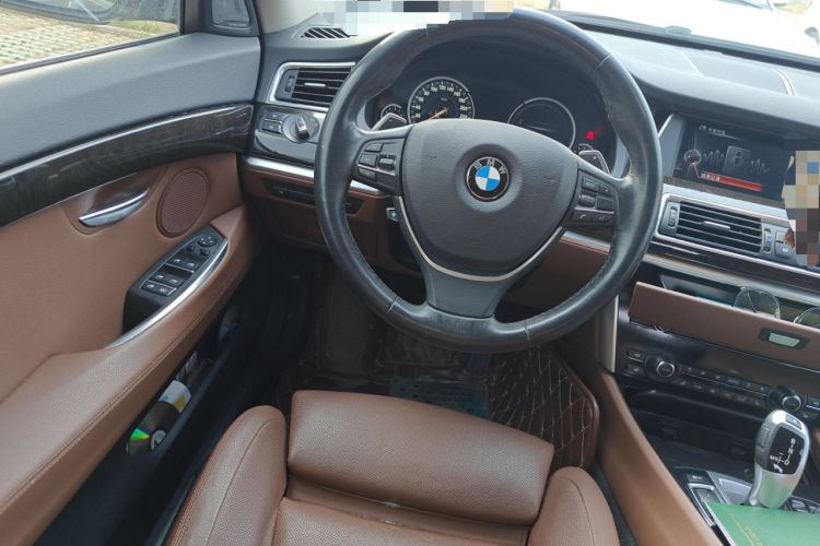 Used BMW 5 Series GT 2015 535i xDrive
