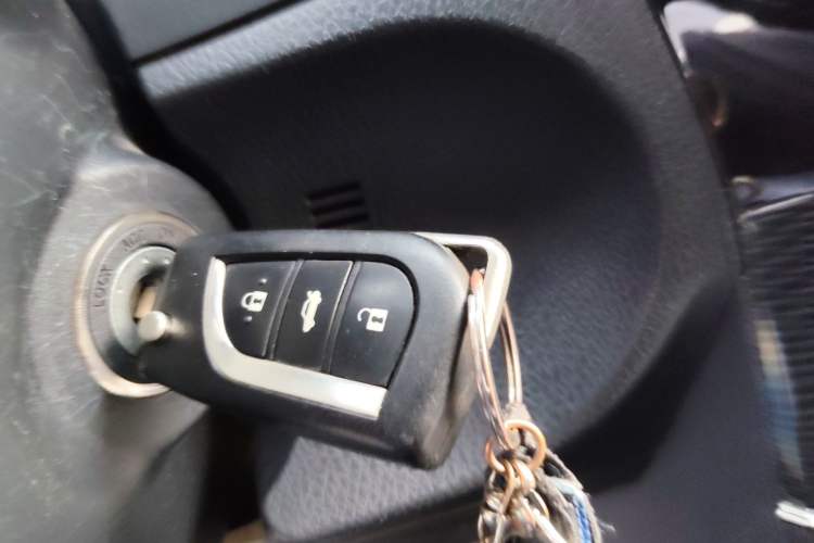 Used Toyota Corolla 2014 1.6L CVT GL-i Leather Edition