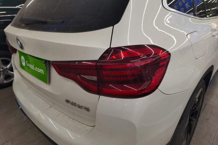 Used BMW iX3 2021 Leading Type Exterior 3