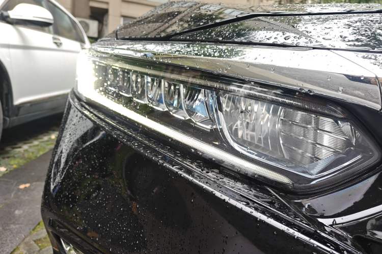 Used Honda Accord 2018 Rui Hybrid 2.0L Rui Ling Edition China VI
