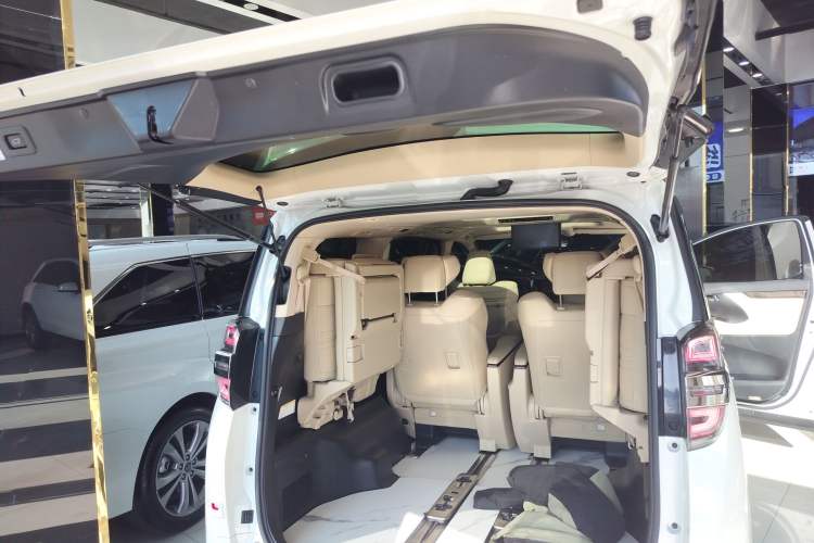 Used Toyota Vellfire 2021 Crown Dual-Engine 2.5L HV Prestige Edition