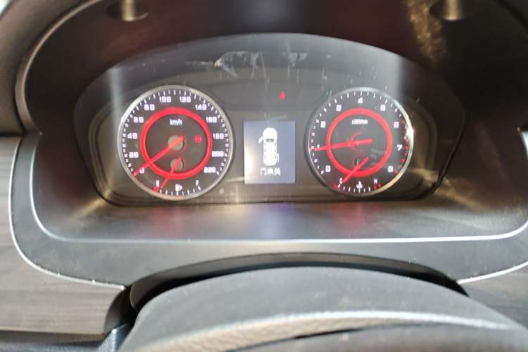 Used SAIC MAXUS G10 2016 2.0T Automatic Elite Edition Instrument Cluster