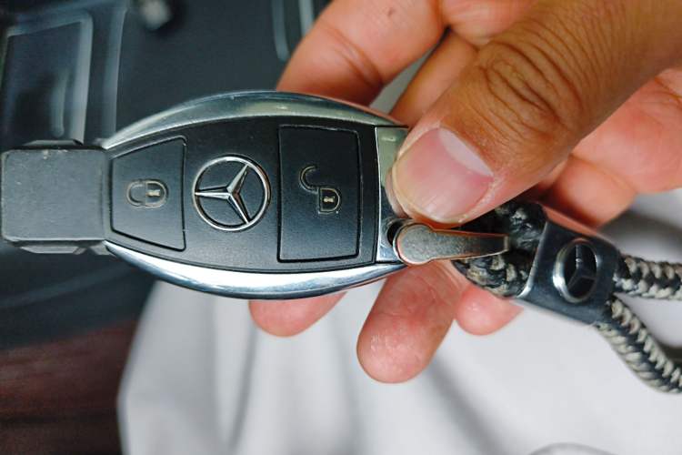 Used Mercedes-Benz GLA 2017 GLA 200 Sport Edition Vehicle Key