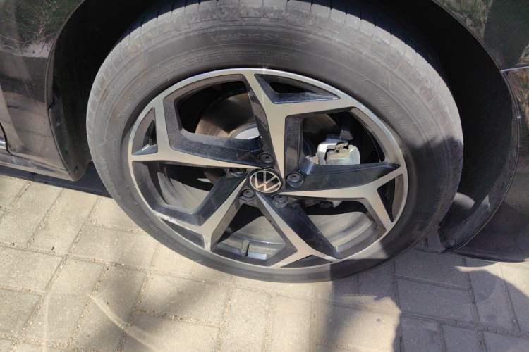 Used Volkswagen Passat 2025 Outstanding Model 380TSI Starry Dragon Edition
