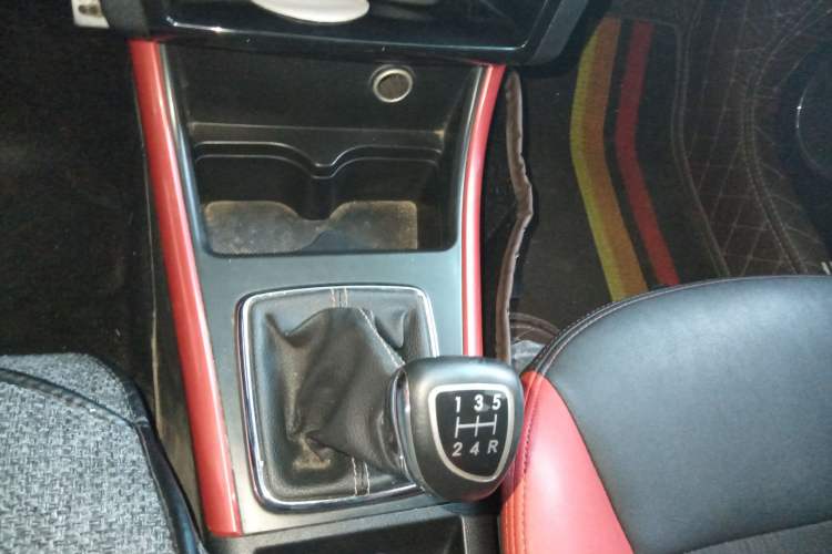 Used BAIC Senova X25 2015 1.5L Manual Elite Edition