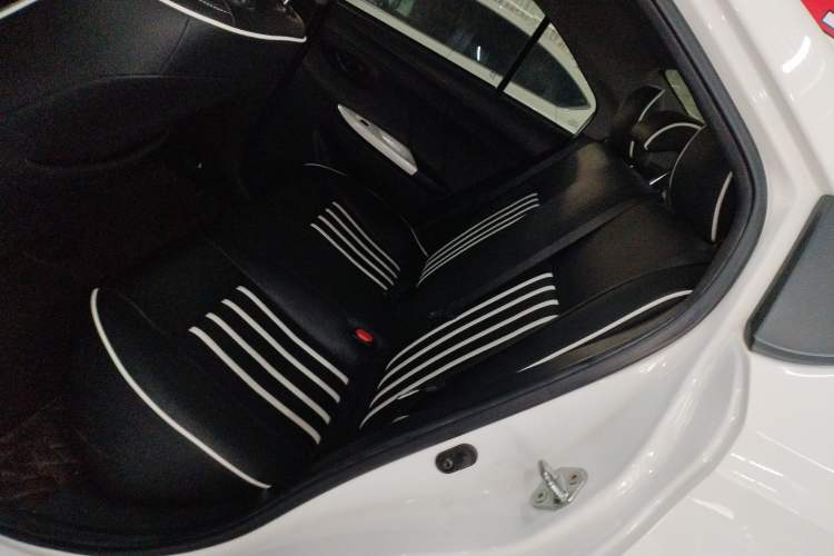 Used Toyota Vios 2019 1.5L CVT Comfort Edition Left Rear Seat