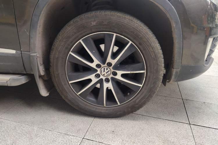 Used Volkswagen Tiguan 2013 1.8 TSI Automatic Two-Wheel Drive Comfort Edition