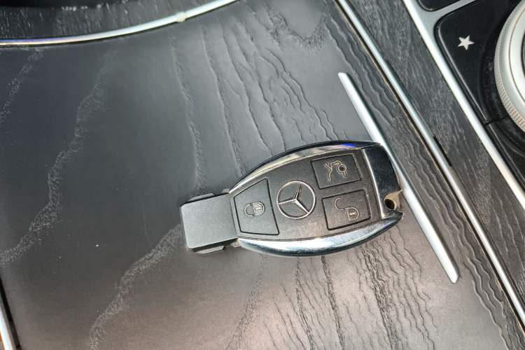 Used Mercedes-Benz C-Class 2018 C 180 L Fashion Edition Sport Version
