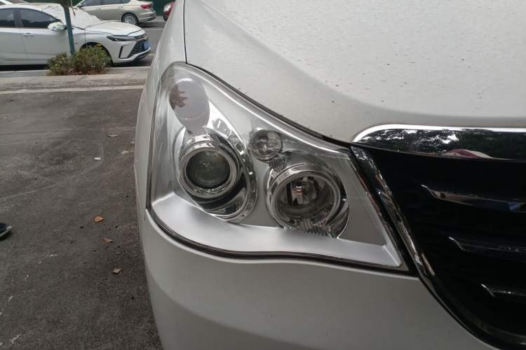 Used Dongfeng Aeolus A60 2014 1.6L Manual Luxury Model