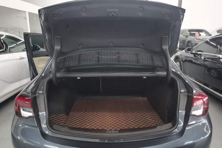 Used Buick Regal 2020 552T Elite Edition Trunk