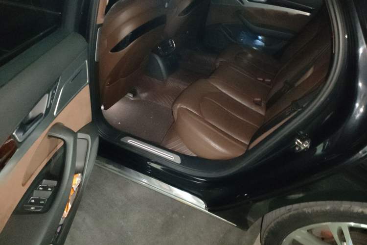 Used Audi A8 2013 A8L 30 FSI Comfort Model