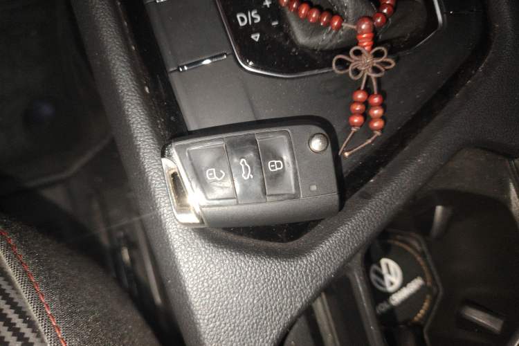 Used Volkswagen Tiguan L 2023 330TSI Automatic Two-Wheel Drive R-Line Flagship Edition