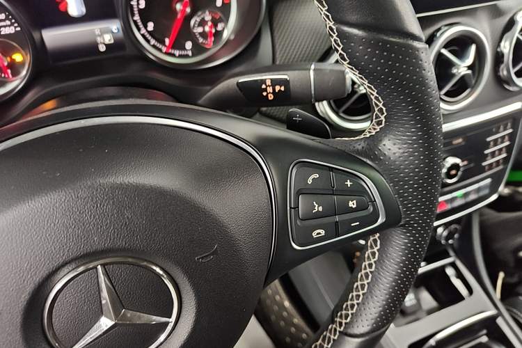 Used Mercedes-Benz GLA 2018 GLA 200 Fashion Model