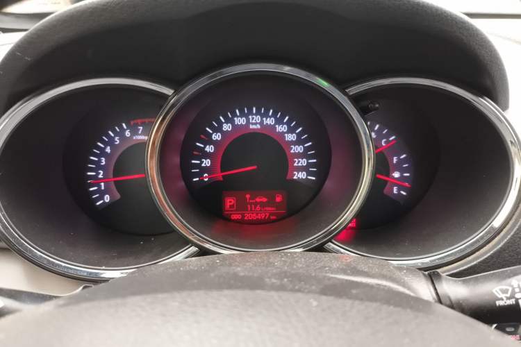 Used Kia Sorento 2012 2.4L Gasoline Comfort Edition
