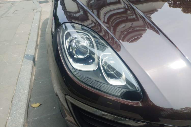 Used Porsche Macan 2014 Macan 2.0T
