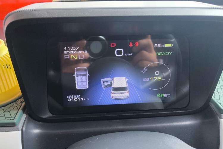 Used Wuling Hongguang MINIEV 2022 GAMEBOY 200km Gaming Edition with Lithium Iron Phosphate Instrument Cluster