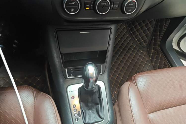 Used Volkswagen Tiguan 2013 1.8 TSI Automatic All-Wheel Drive Luxury Model