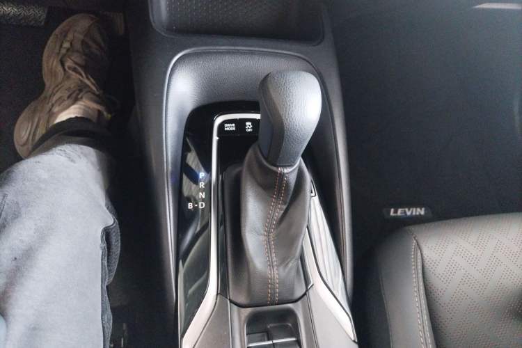 Used Toyota Levin 2023 Smart Electric Hybrid Dual-Engine 1.8L Sport Edition