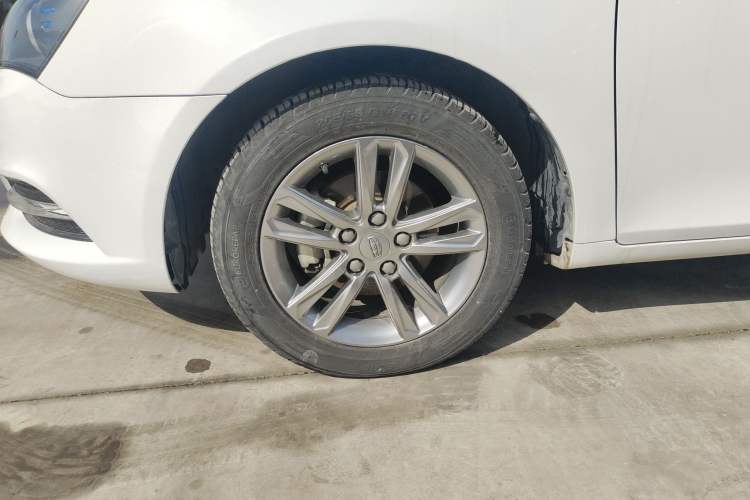 Used Geely Auto Emgrand 2017 Sedan Million Edition 1.5L CVT Upward Connectivity Version