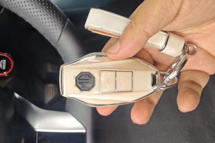 Used MG 7 2023 2.0T Automatic Trophy+ Ignition Glory Edition