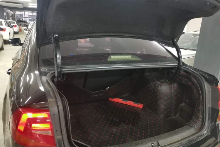 Used Volkswagen Bora 2016 1.6L Automatic Comfort Model
