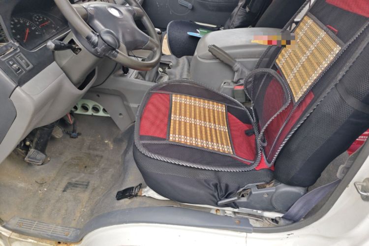 Used Jinbei Hiace 2011 2.0L 5th Generation Kuaiyunwang Standard Version 4G19