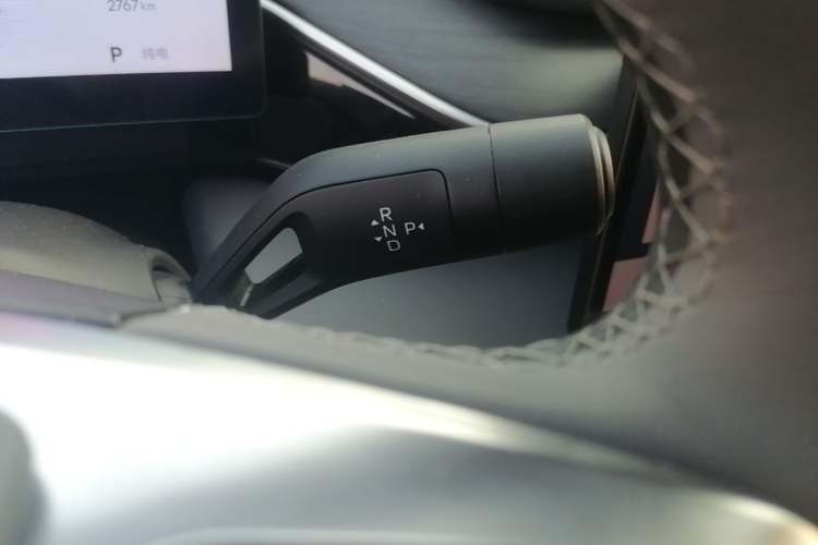 Used Geely Galaxy L6 2025 EM-i 140km Starship Edition
