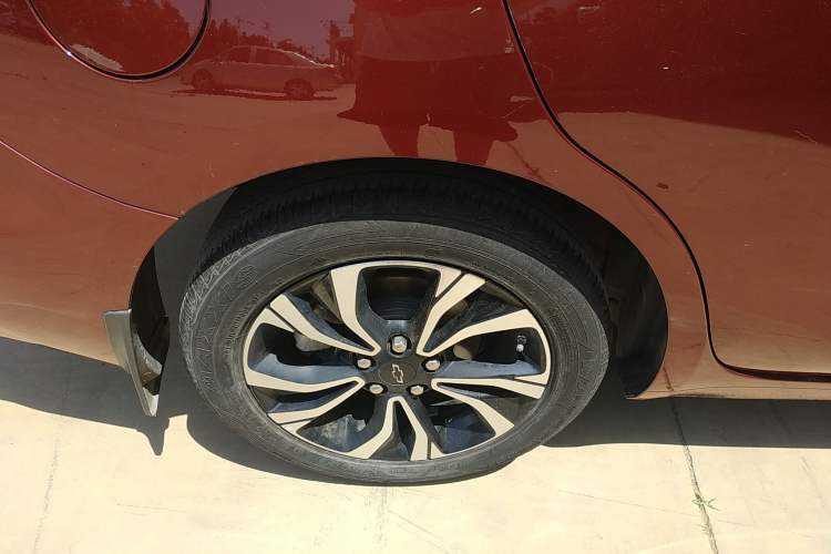 Used Chevrolet Monza 2020 Light Hybrid RS 330T Automatic Comfort Edition