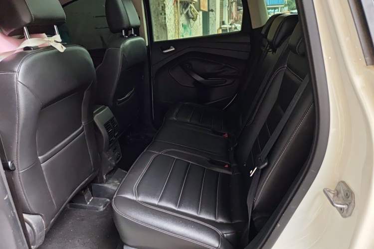 Used Ford Kuga 2019 EcoBoost 180 Two-Wheel-Drive Platinum Edition China VI Standard