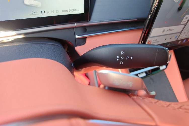 Used BYD Tang L 2025 EV 670KM LiDAR Flagship Version
