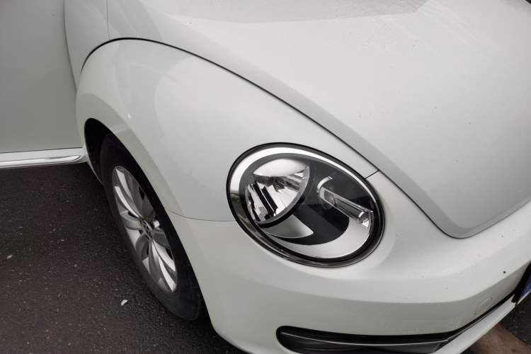 Used Volkswagen Beetle 2014 1.2TSI Fashion Edition Right Front Headlight