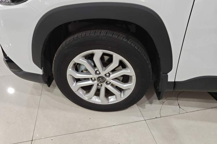 Used Toyota FRONTLANDER 2024 2.0L Smart Electric Hybrid Dual-Engine Leading Edition Left Front Wheel Hub