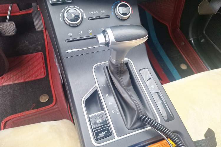 Used Dongfeng Fengon ix5 2019 220T CVT ZhiShang Version China VI Standard Gear Lever