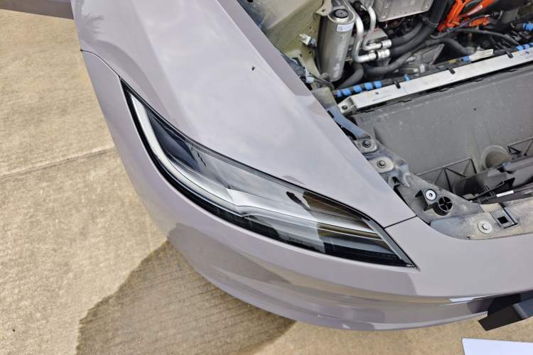 Used Tesla Model 3 2023 Long-Range All-Wheel-Drive Version Right Front Headlight